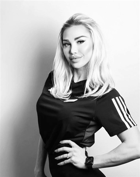 Mariola L.