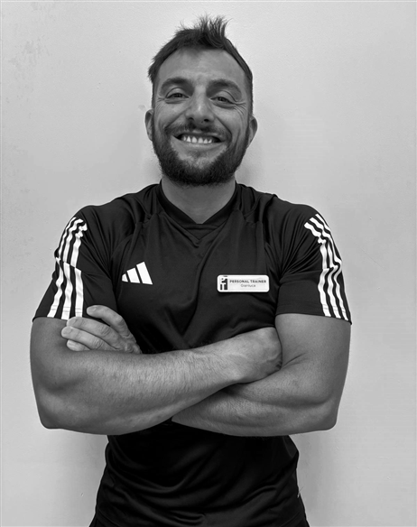 Gianluca R.