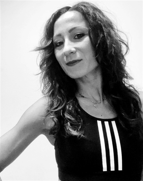 Claudia F.